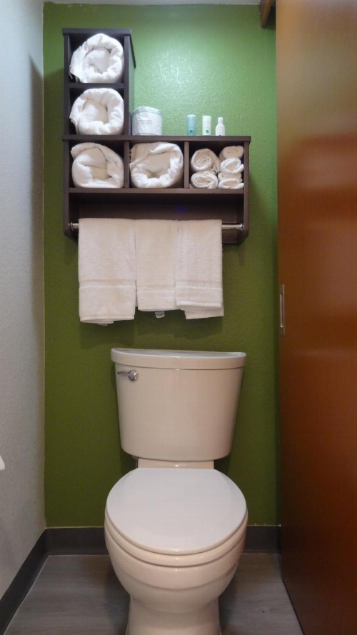 Quality Inn & Suites Raleigh North image 3